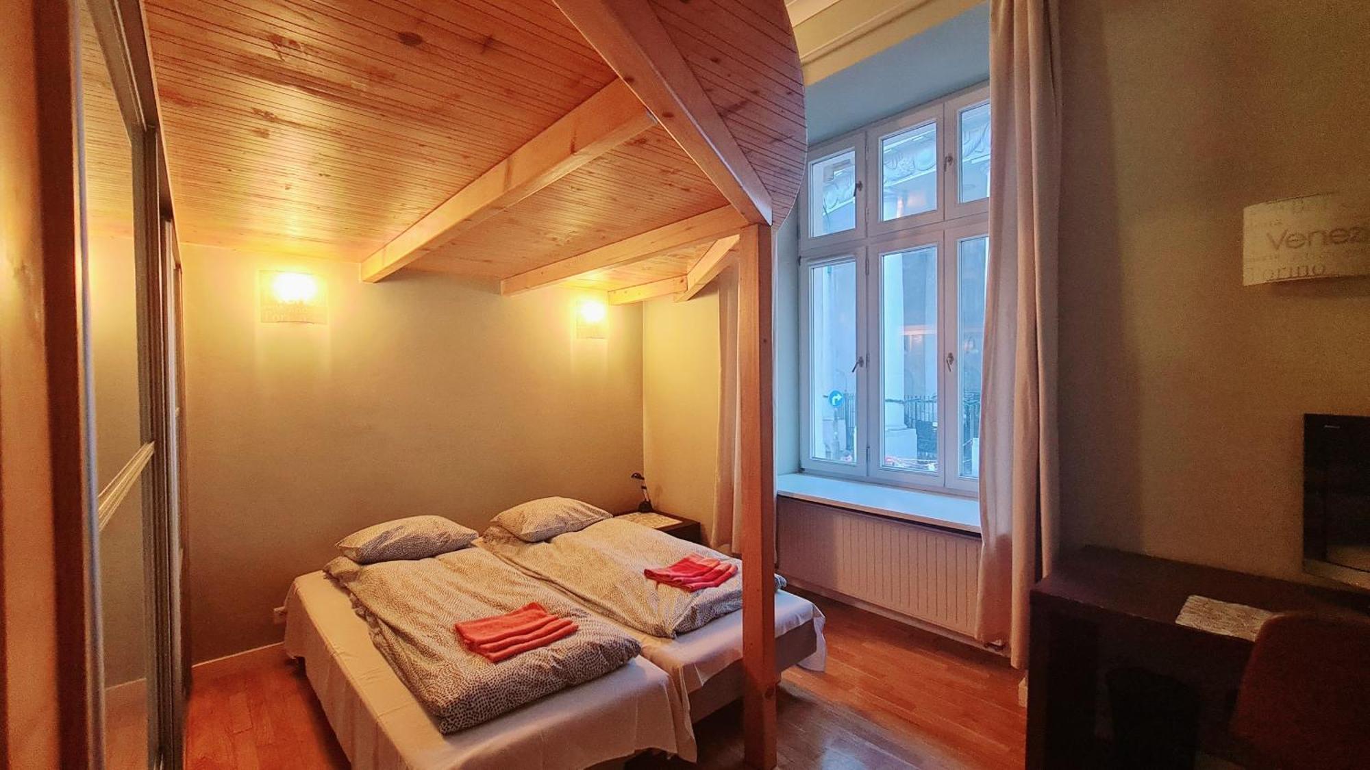 קרקוב Bright&Comfy Apt -Few Min To Main Square מראה חיצוני תמונה